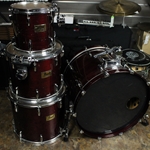 Pearl Prestige Session Select 4-Piece Drum Set - Wine Red 22/16/14/10